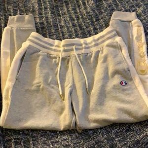 Champion Sweats SZ LG LIKE NEW😊